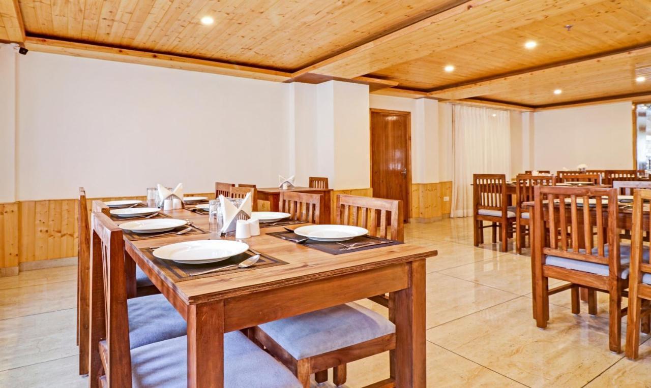 Treebo Premium Sattva With Mountain View Otel Manāli Dış mekan fotoğraf