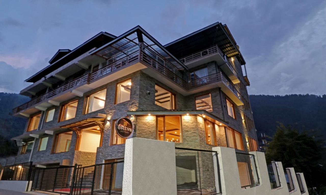 Treebo Premium Sattva With Mountain View Otel Manāli Dış mekan fotoğraf